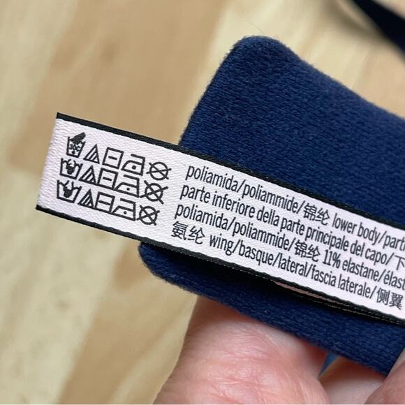 Victorias Secret Bra 36D Navy Blue Lace Dream Angels PushUp Without Padding - Picture 8 of 9